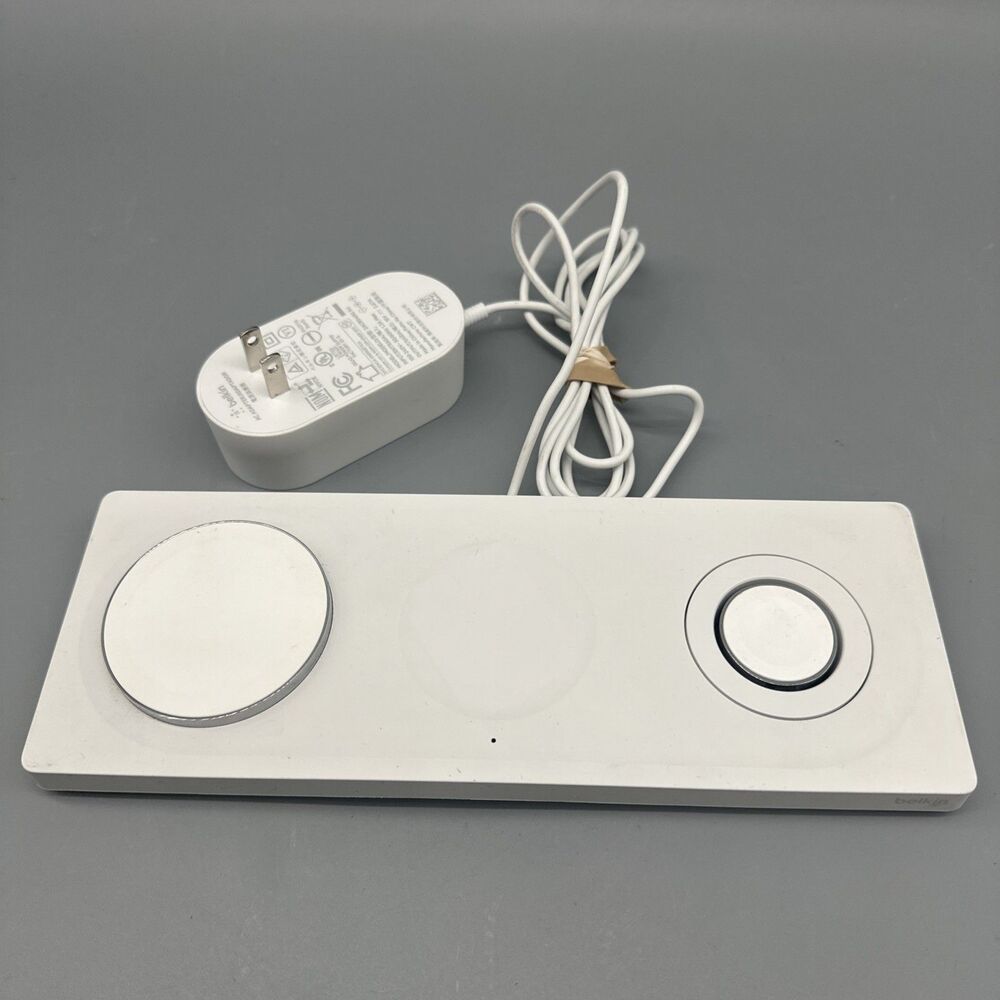 Belkin Boostcharge Pro 3-in-1 Wireless Charging Pad with MagSafe - White WIZ016